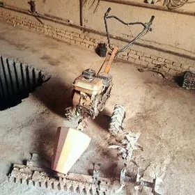 трактор йер сурян