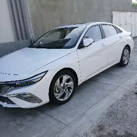 Hyundai Elantra 2025