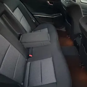 Mercedes-Benz 300E 2014