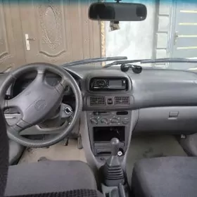 Toyota Corolla 1998
