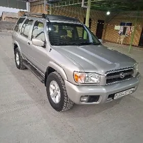 Nissan Pathfinder 2003
