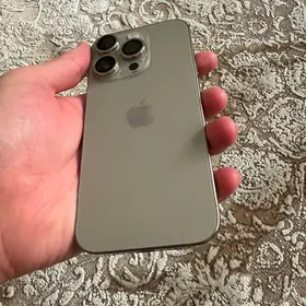 iphone 15 pro 92% 256