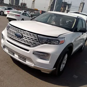 Ford Explorer 2021