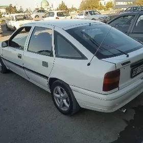 Opel Vectra 1992