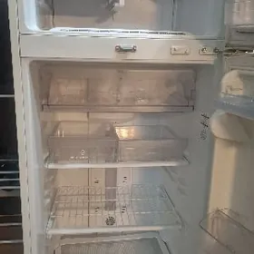 холодильник LG