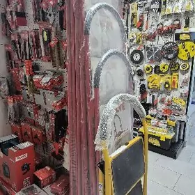 Merdiwan, Lestnisa, Стремянка