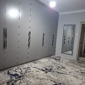 Satlyk gres jemagat prýekit