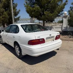 Toyota Avalon 1999
