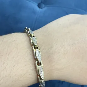 gyzyl yerewan braslet