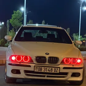 BMW E39 2000