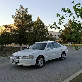 Toyota Camry 2000