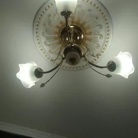 Lustre  люстра