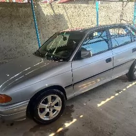 Opel Astra 1992