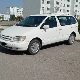 Toyota Sienna 1999