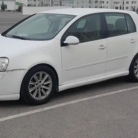 Volkswagen Golf 2005