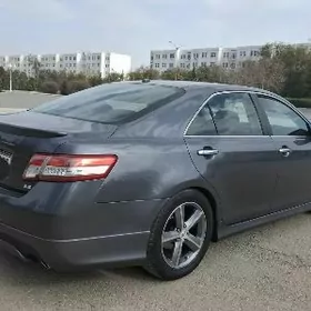 Toyota Camry 2010