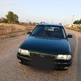 Opel Astra 1998
