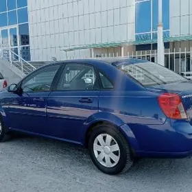 Chevrolet Lacetti 2004