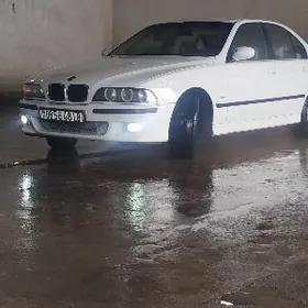 BMW 528 2001