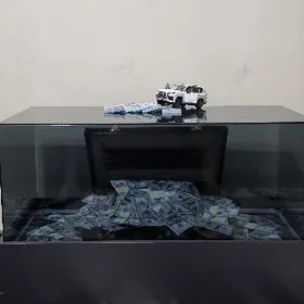 мебель денежный стол