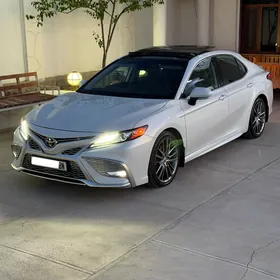 Toyota Camry 2022