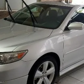 Toyota Camry 2011