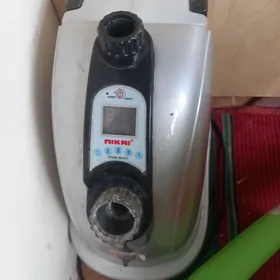 bug utuk.пар утюг750тм