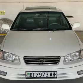Toyota Camry 1998