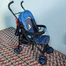 Çaga letniy kolyaska