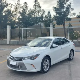 Toyota Camry 2016