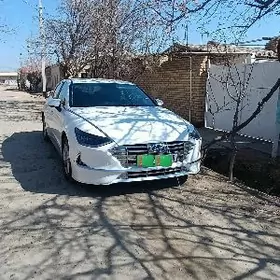 Hyundai Sonata 2020