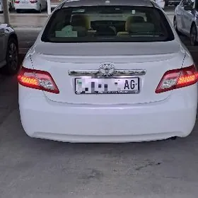 Toyota Camry 2010