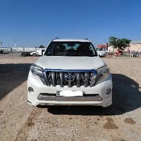 Toyota Land Cruiser Prado 2014