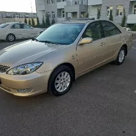 Toyota Camry 2003
