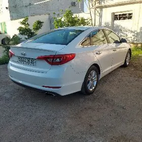 Hyundai Sonata 2015