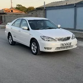 Toyota Camry 2005