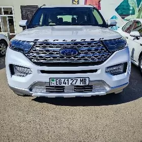Ford Explorer 2022