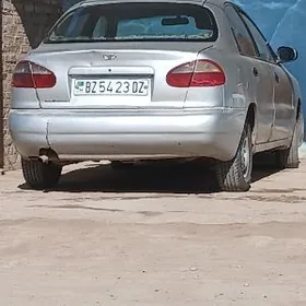 Daewoo Lanos 1998