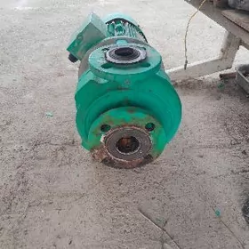 Водяной насос