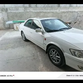 Toyota Camry 1999