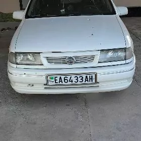 Opel Vectra 1992