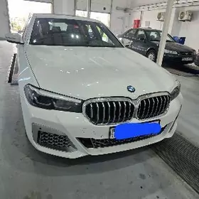 BMW 520 2022