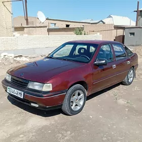 Opel Vectra 1990