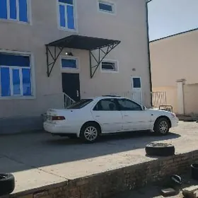 Toyota Camry 1999