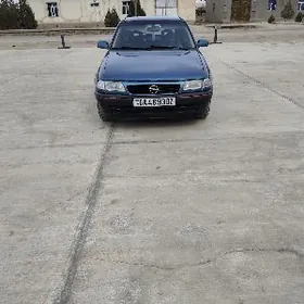 Opel Astra 1992
