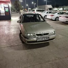Opel Vectra 1990