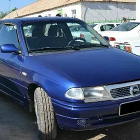 Opel Astra 1995