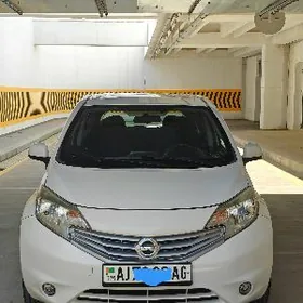 Nissan Versa Note 2013