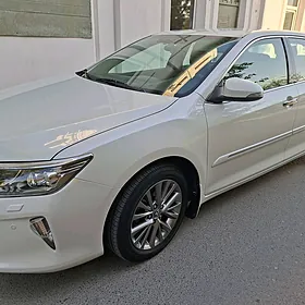 Toyota Camry 2017