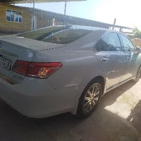 Lexus ES 350 2010